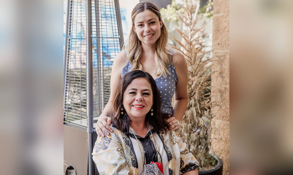 GABRIELA AYALA Y ADRIANA DEL MAZO