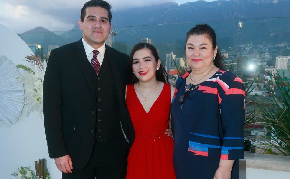 Marco Rivera, Ángela García y Layla de García / Fotos: Omar Valdez