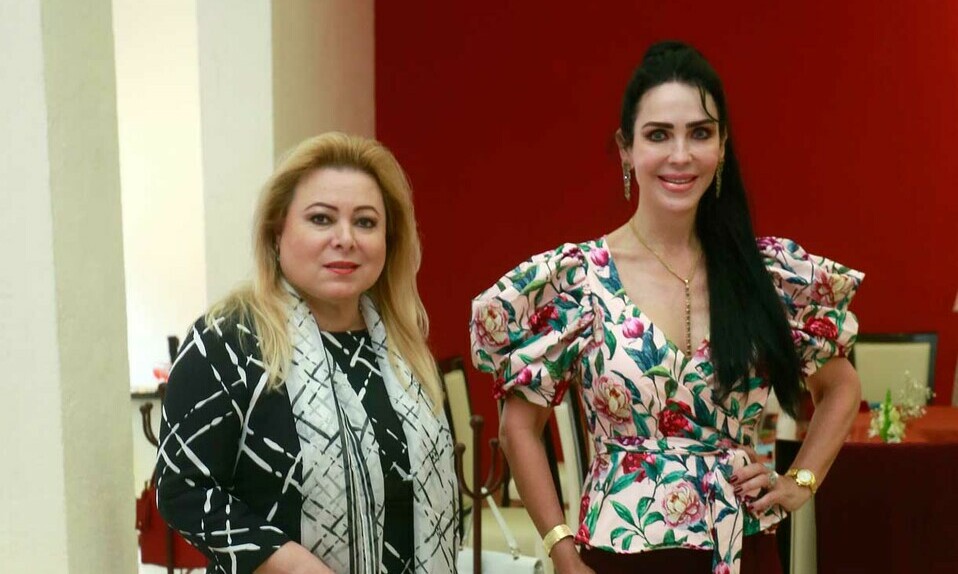 Marina Benavides de Castilla y Martha Martínez de Ruiz