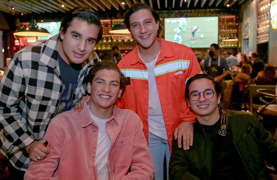 PATRICIO JIMÉNEZ, RODRIGO ESQUERRA, LEONARDO ARIAS Y FELIPE CONZUELO