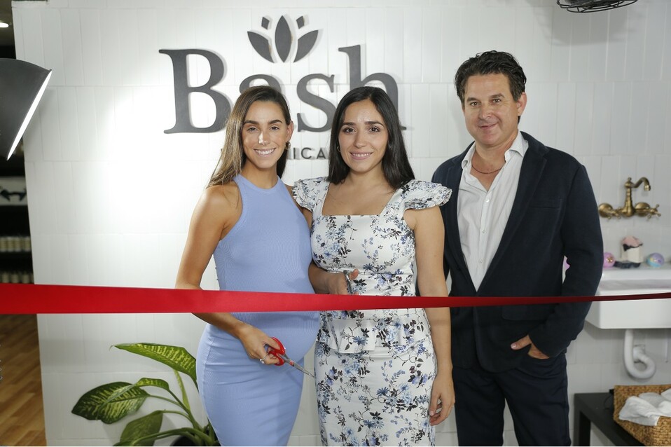 Sofía Torre, Lily Segovia de Martínez y Guillermo Martínez / Foto: Daniel Saldívar