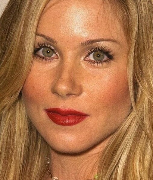 Christina Applegate / Twitter