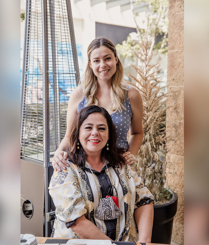 GABRIELA AYALA Y ADRIANA DEL MAZO
