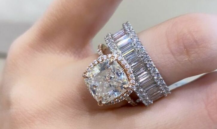 Isa compartió la primera foto de su anillo de matrimonio.FOTO: CORTESÍA