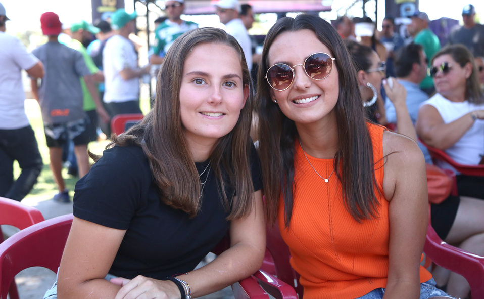 Cecy y Ana Paula