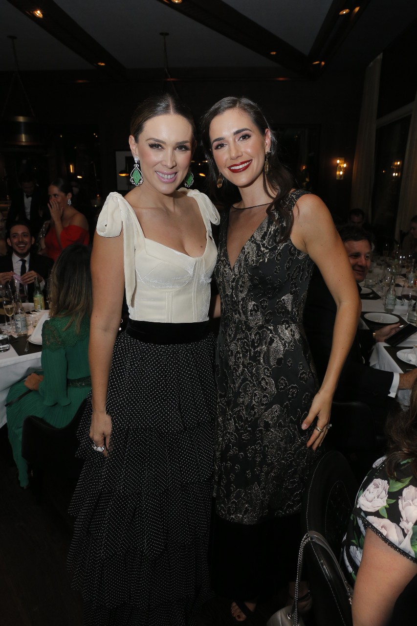Jacqueline Bracamontes y Ale Rubio de Garza. FOTO: DANIEL SALDÍVAR