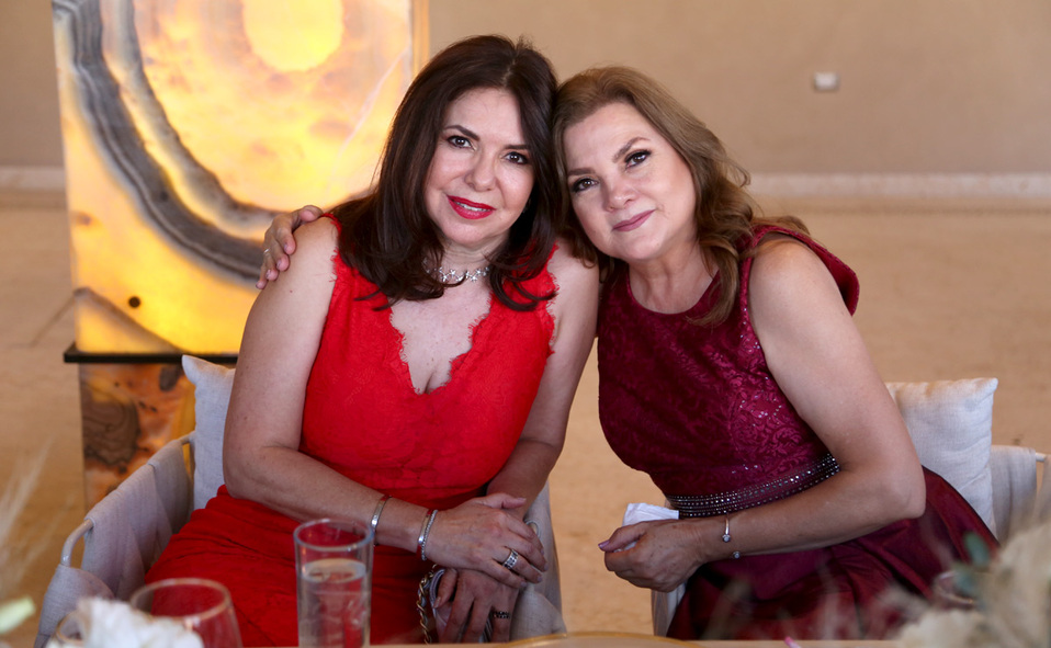 Mamá de la novia. Luly y Eva