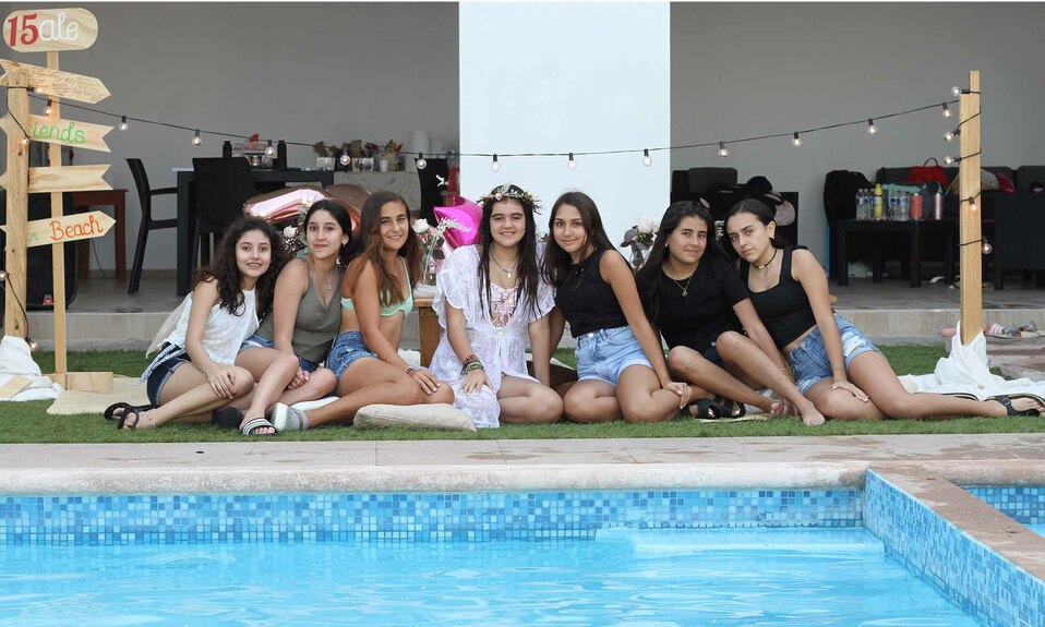 Regina Mendez, Ceci Martínez, Paola González,Alejandra Mohamar, Danna Sofía Ortiz y Marifer Rosas / Fotos: José Chang