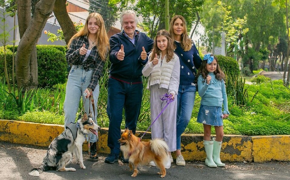 Constanza junto a su familia (Foto: Instagram).
