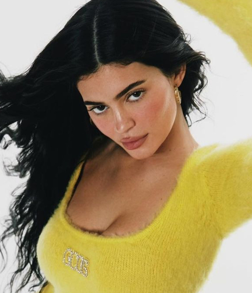 Kylie Jenner y el halter top, la tendencia del verano