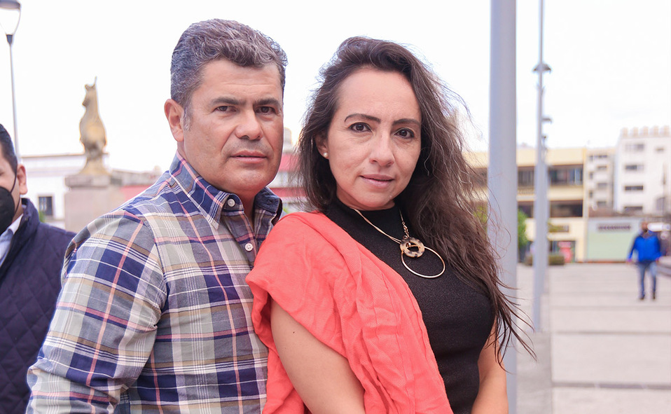 HÉCTOR VELA Y NORMA FIGUEROA