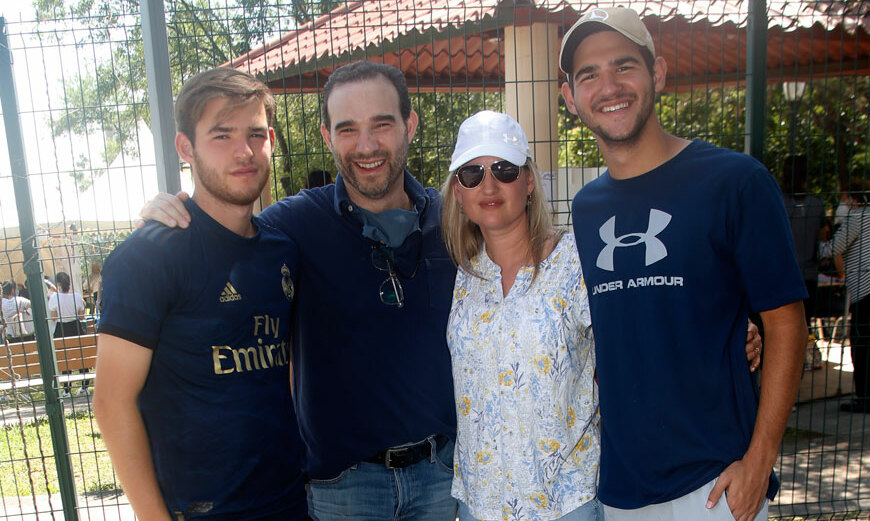 David García, Adrián García, Mónica García y Adrián García  / Foto: Staff Chic
