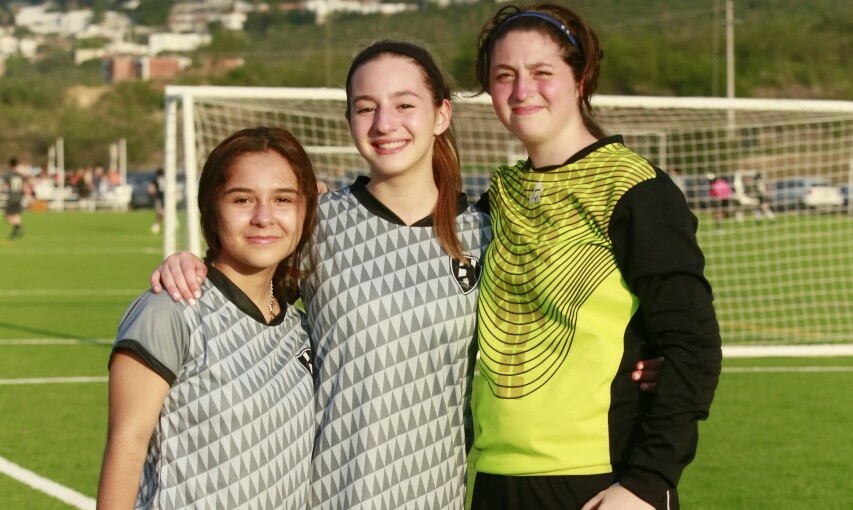 Mia Ramírez, Lia García y Camila Limón / Foto: Omar Valdez