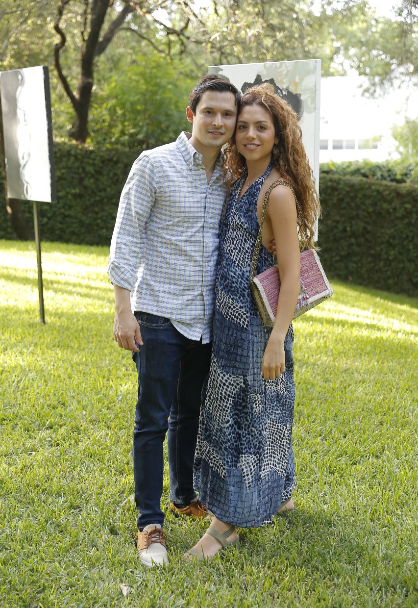 Adrián Gonzalez y Paola Ferrigno. FOTO: DANIEL SALDÍVAR
