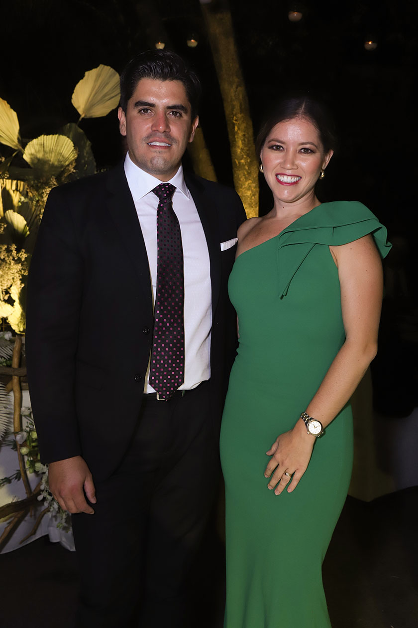 Arturo Ceballos y Laura Flores
