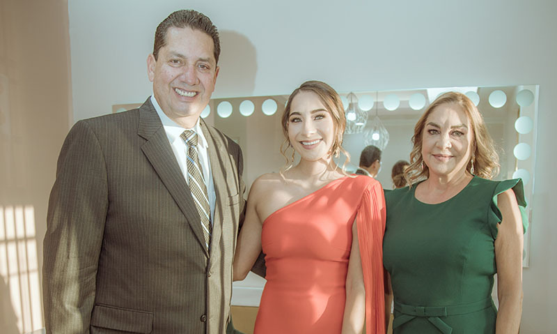 Armando Luna, Mariana Luna y Jaqueline García