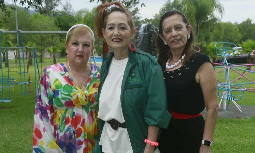 Delia Salinas, Carmen Herrera y Bertha Martínez de Belden / Foto: Omar Valdez