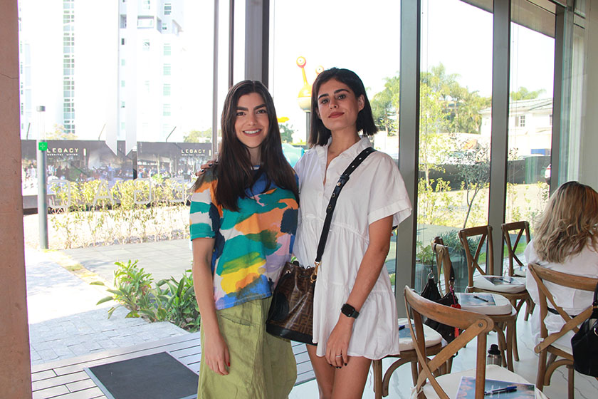 Renata Sahagún y Maggie Vazuez