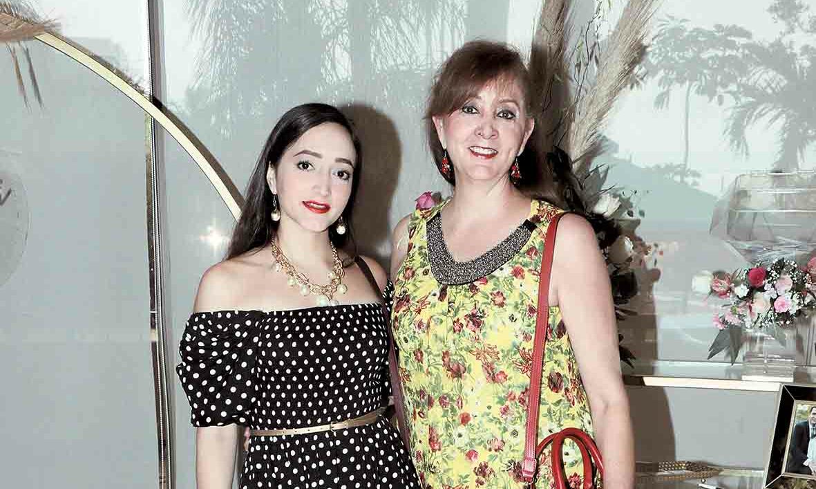 Gina Leiva y Gina Fernández / Fotos: Dennis Hernández