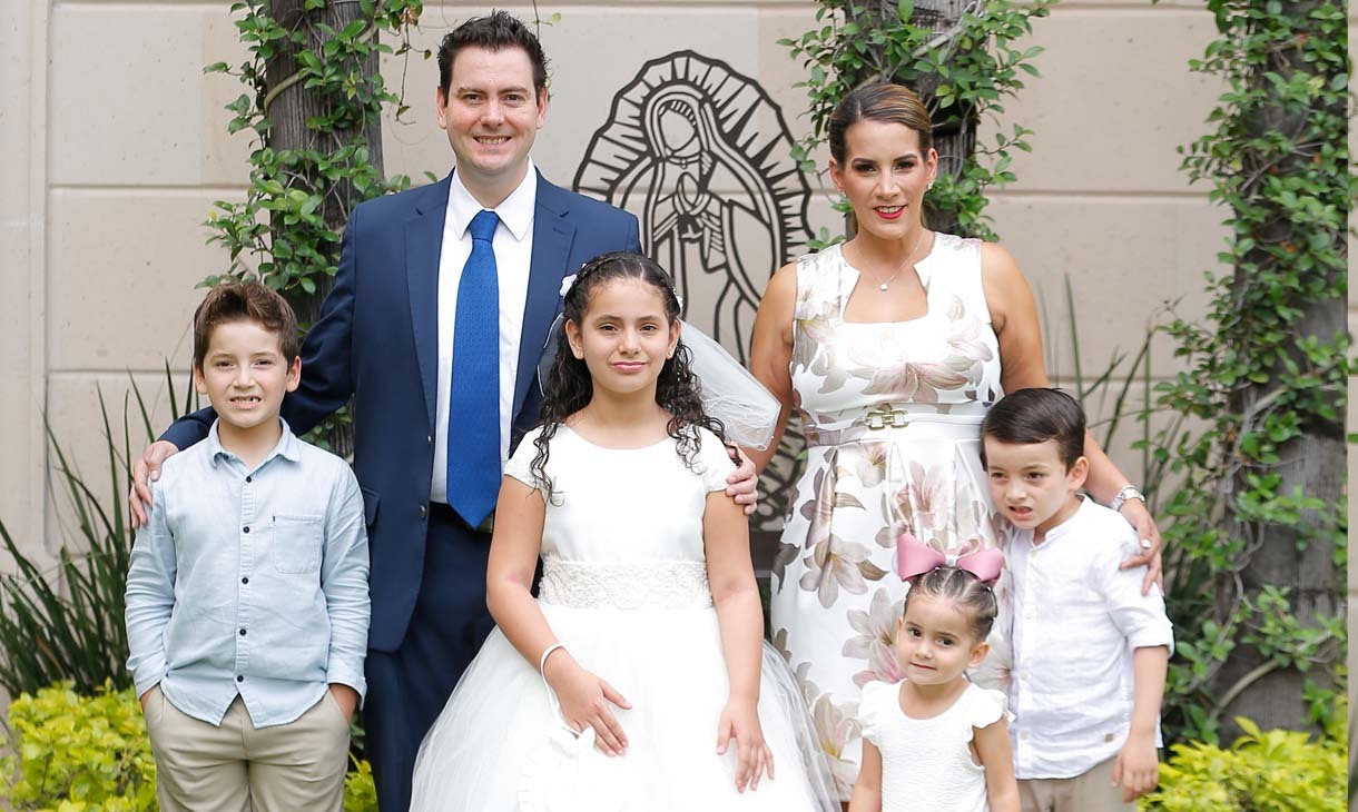 Fernando García, Daniela Manautou de García, Diego García, Ana Fer García, Mariana García y Daniel García