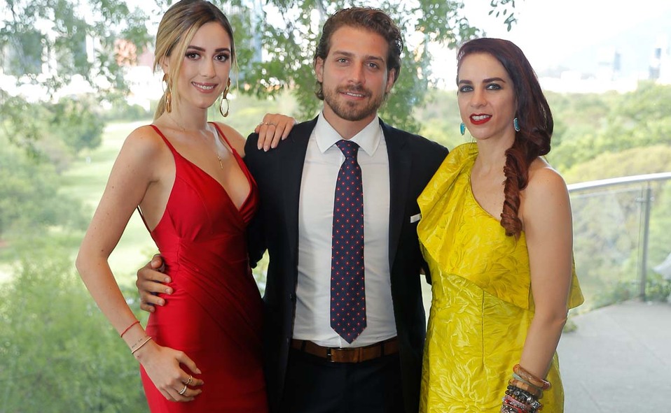 Daniela Damy, Carlos Vega y Katina Vega / Foto: Daniel Saldívar