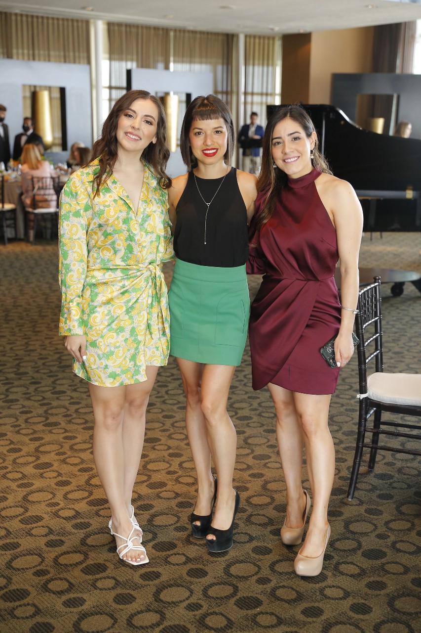 Daniela Garza, Marianella Peña y Nancy Azpiri. FOTO: DANIEL SALDÍVAR