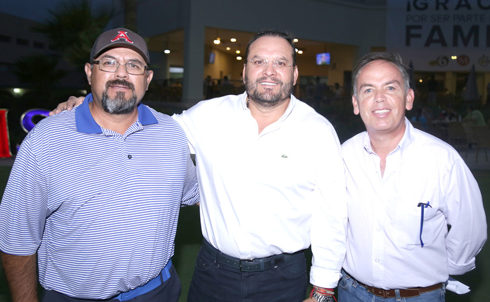Eduardo, Julián y Roberto