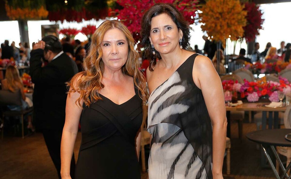 Marisol de Garza y Mariela de Forbes / Foto: Daniel Saldívar