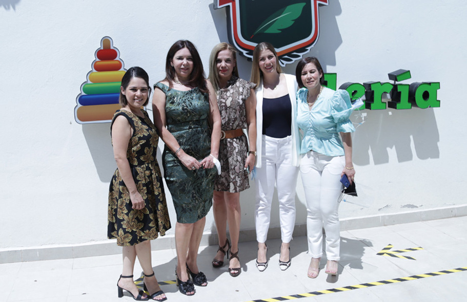 Natalia, Lourdes, Erika, Blanca y Lorena