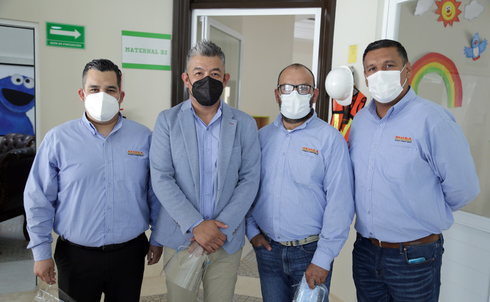 Saúl, Víctor, Raymundo y Édgar