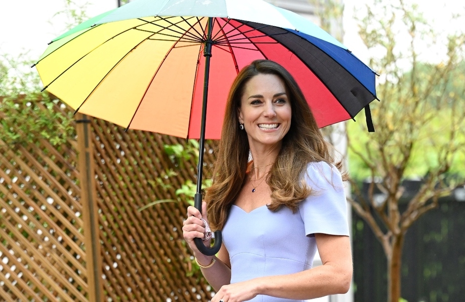 Kate Middleton y el vestido para lucir como una Reina en días de lluvia (Foto: Getty Images)