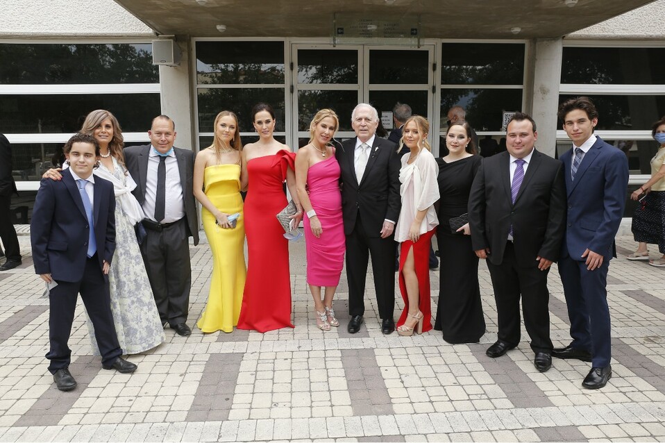 Grupo de asistentes a la misa / Foto: Daniel Saldívar