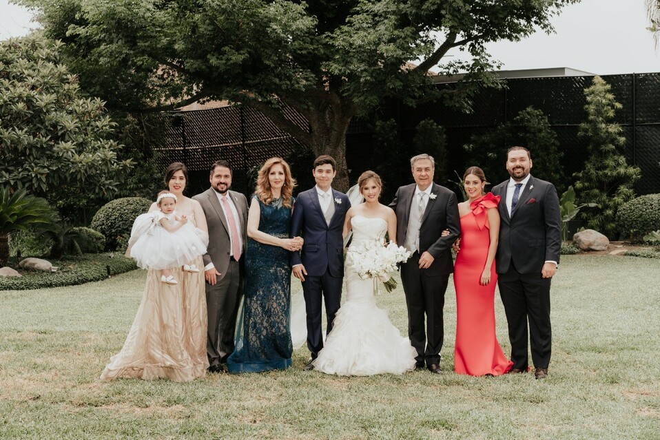 Familia del novio Peña Náder / Foto: Paola Tassinari