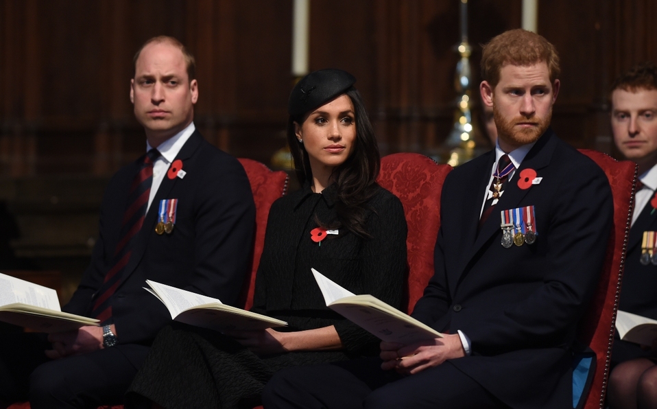 William y Harry se siguen peleando por Meghan Markle (Foto: Getty Images)