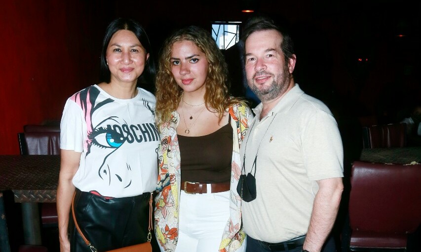Pug De la Garza, Regina Viades y Jorge De la Garza / Foto: Daniel Saldívar