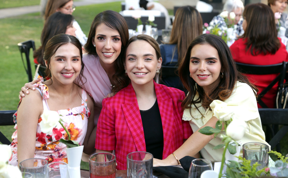 Ana Cecy, Ana Isabel, Andrea y Andrea