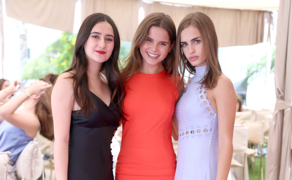 Astrid, Camila y Priscila