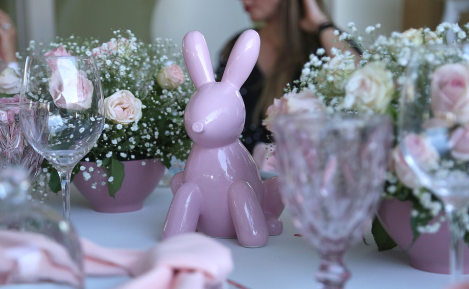 Se decoró con lindos conejitos y detalles en cristal