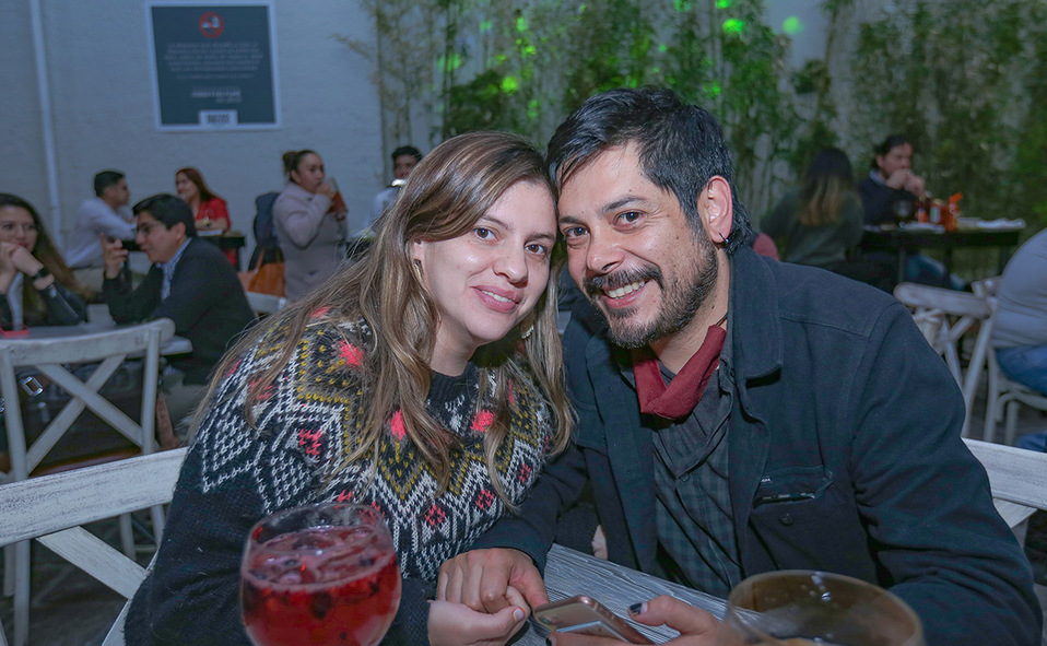 ALINE ESCOBAR Y JORGE MATA