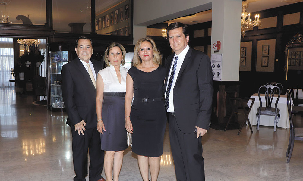 Fernando Azcárraga, Alicia de Azcárraga, Patrcia de Azcarraga y Ricardo Azcárraga / Fotos: Dennis Hernández