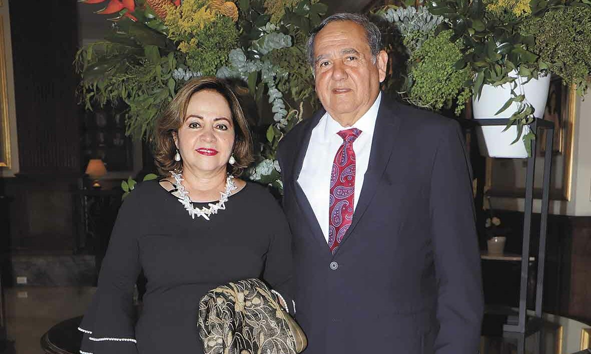 María Guadalupe Treviño y Carlos Garza / Fotos: Dennis Hernández