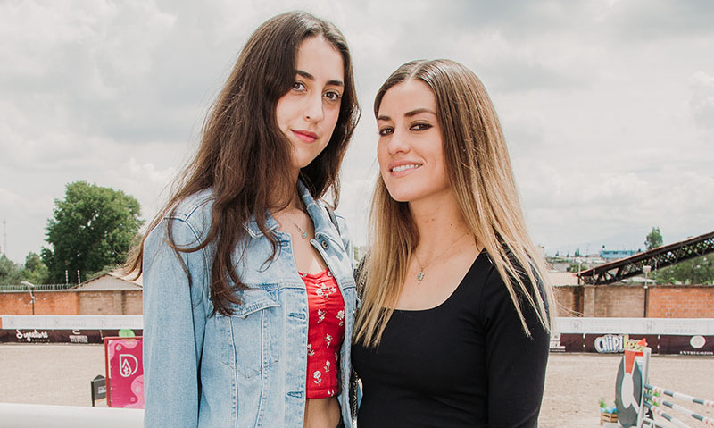 Arantza Santos y Paola Senderos