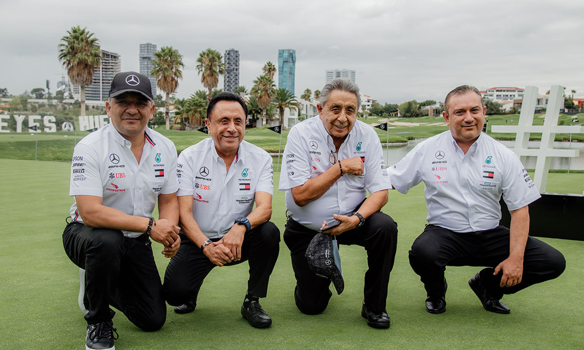Elías Huerta, Jesús Huerta, Reyes Huerta y Ricardo Tlachi