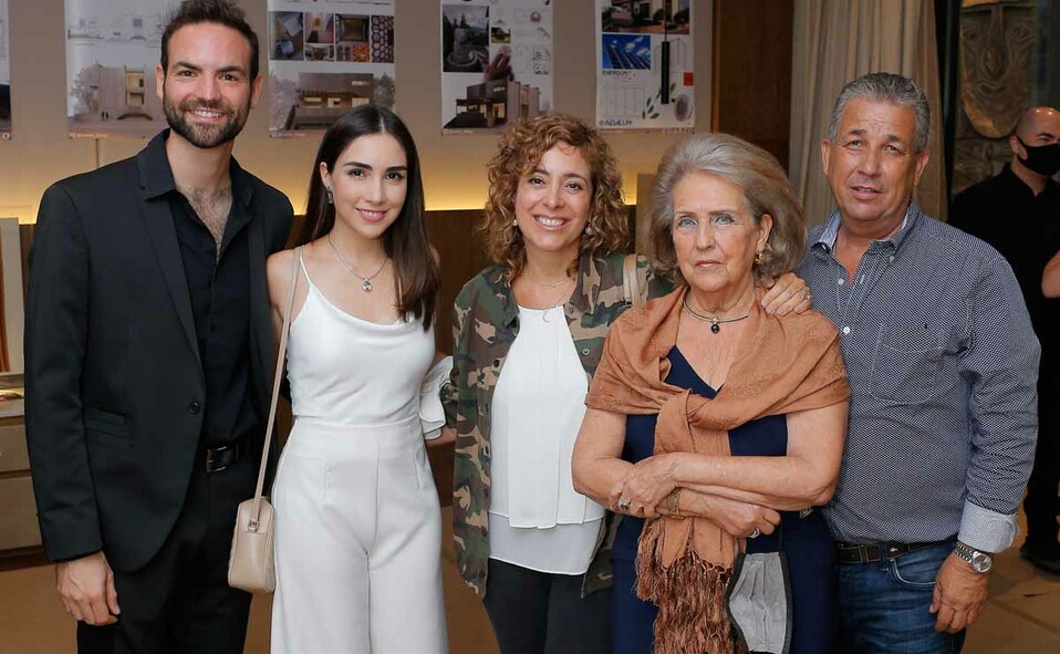 Andrés Garza García, Diana Martínez de Garza, Cecilia Filizola, Esperanza Garza y Álvaro Llaguno / Fotos: Daniel Saldívar