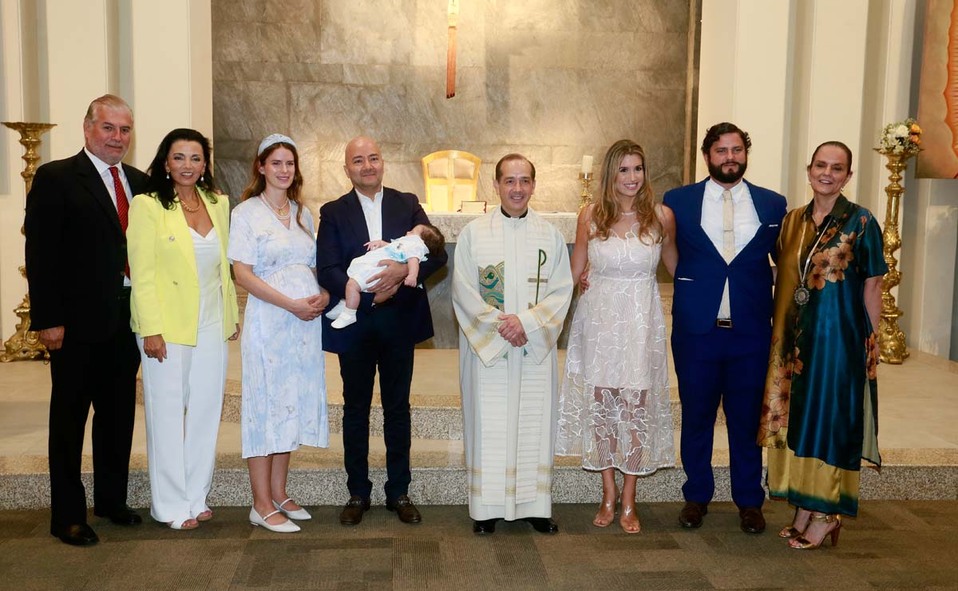 Gustavo Morton, Monica Galv†n de Morton, Lucia  de Jelani, Vincent Jelani, Pablo AndrÇs  Gonz†lez Morton, Pablo Mejia, Lydia Gonz†lez, Andrea Morton,