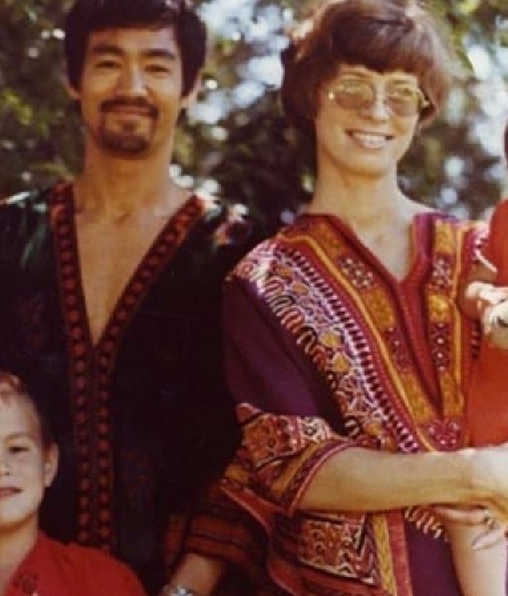 Bruce Lee. Esposa. Linda Lee Cadwell. Qué fue de ella. (Foto: Instagram).