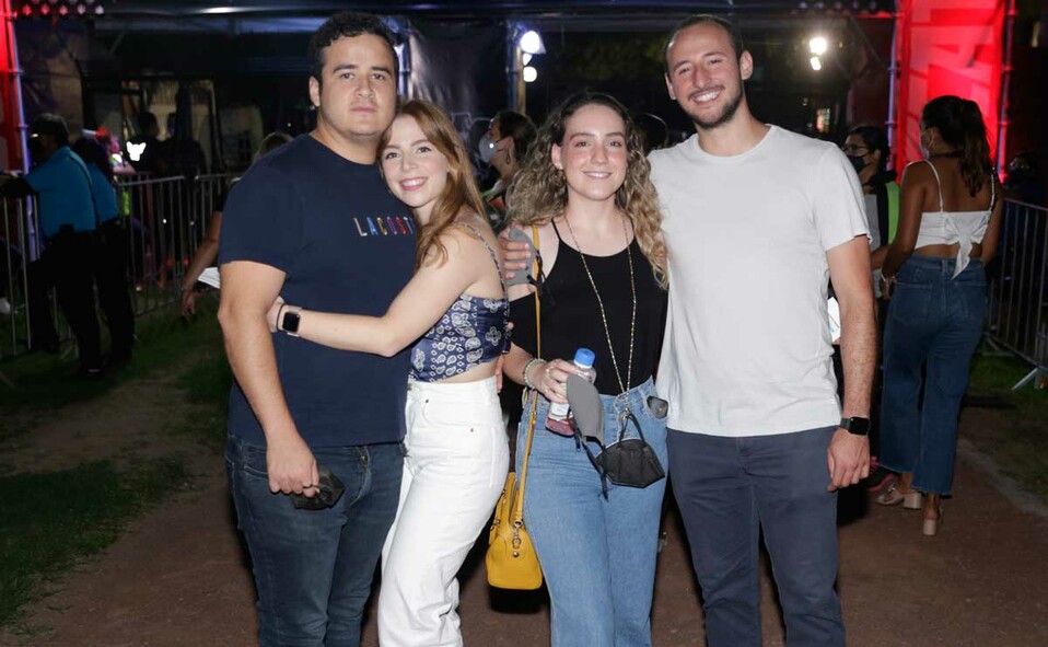 Alex Migliolo, Tere Ramírez, Diego Barcena y Natalia Serna / Fotos: Daniel Saldívar