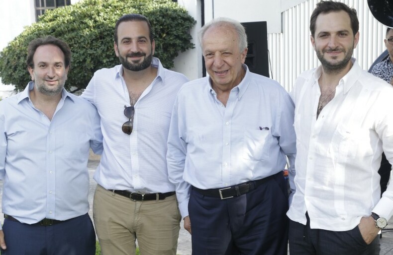 Alfredo Farah, Mauricio Farah, Alfredo Farah y David Farah / Foto: Daniel Saldívar