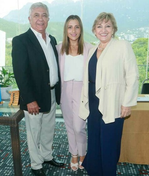 Carlos Robles, Irelda Robles e Irelda Galván / Fotos: Omar Valdez