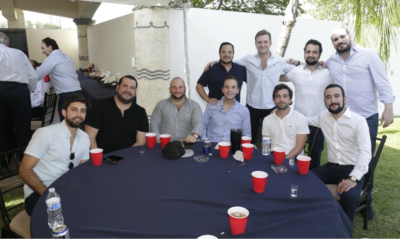 Héctor Zertuche, Gabriel Flores, Jesús Náder, Bassam Hammoud, José Hammed, Bijan Jamali, Elías Giacoman , Amir Jamali, Fernando Náder y Farid Hammoud